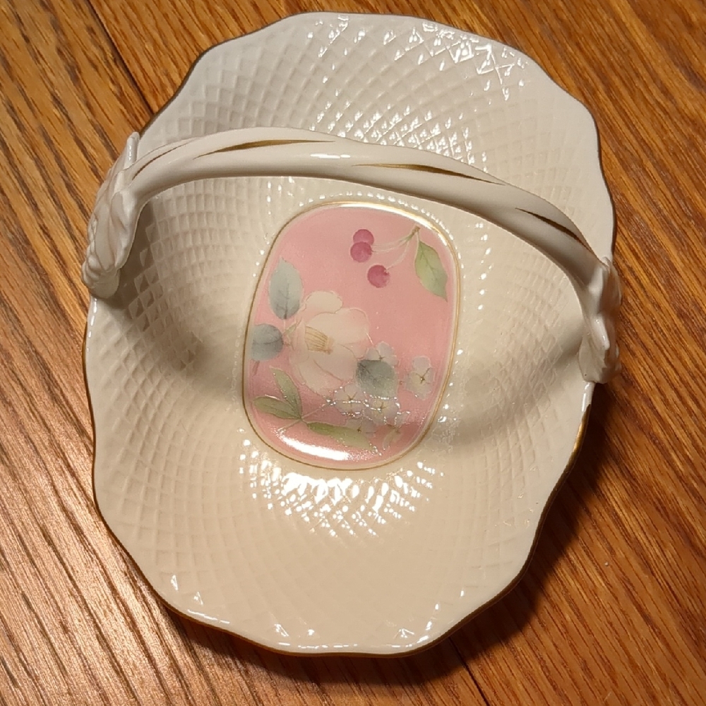 Mikasa Botanica Bone China Basket Dish